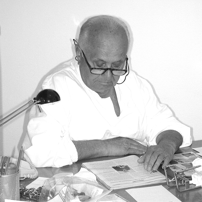 Dr. Augusto Bardine