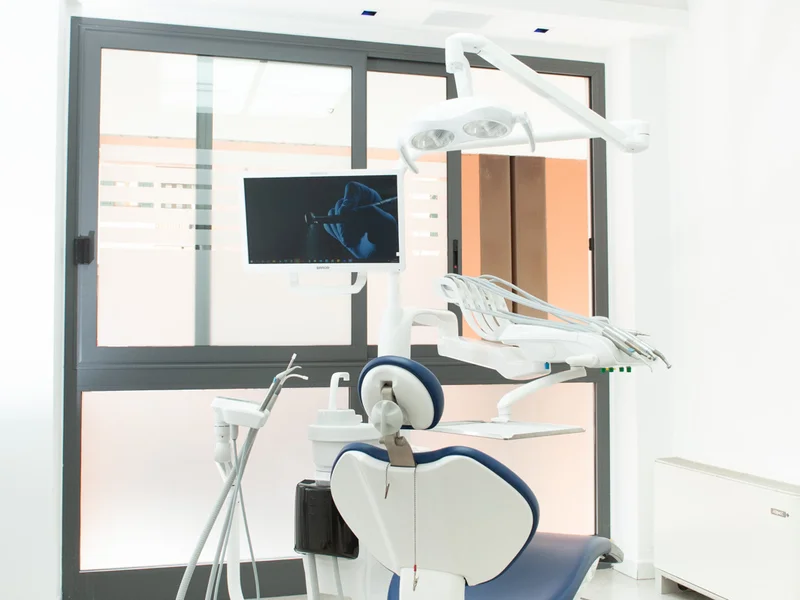 Studio Dentistico Bardine - Lavora con noi Immagine della poltrona da dentista dello studio Bardine